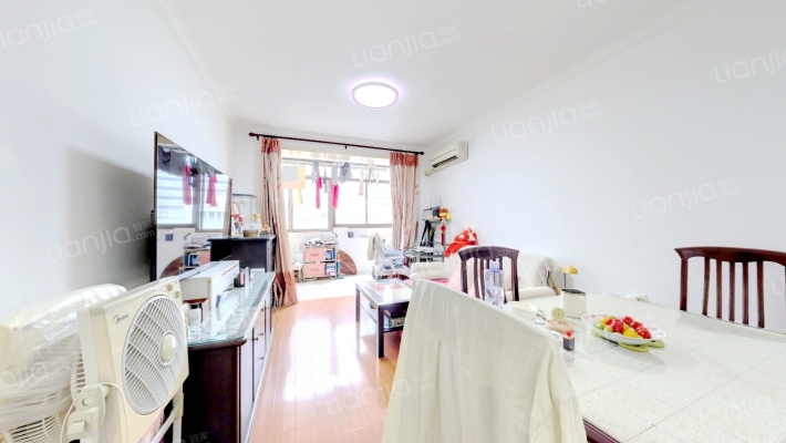 科汇公寓二手房实景图