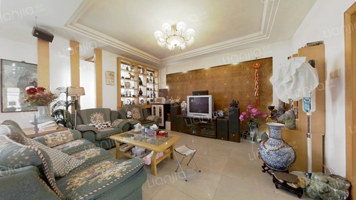 金山路69号二手房实景图