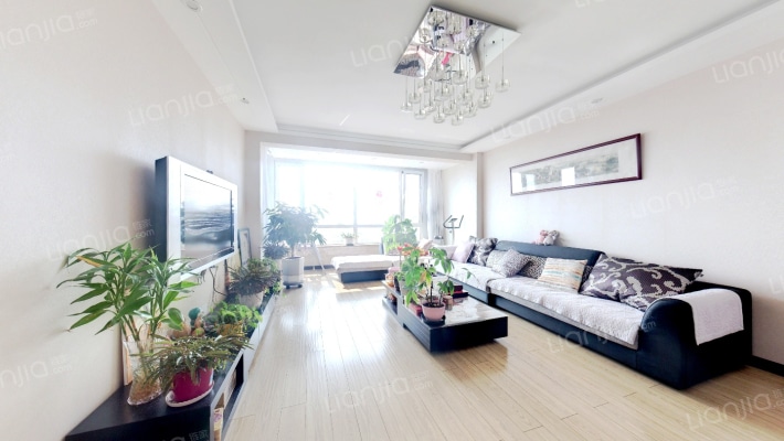 林江名城二手房实景图