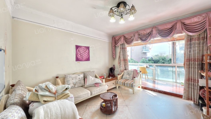 齐力碧水湾二手房实景图