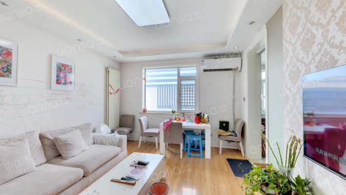 山海家园二手房实景图