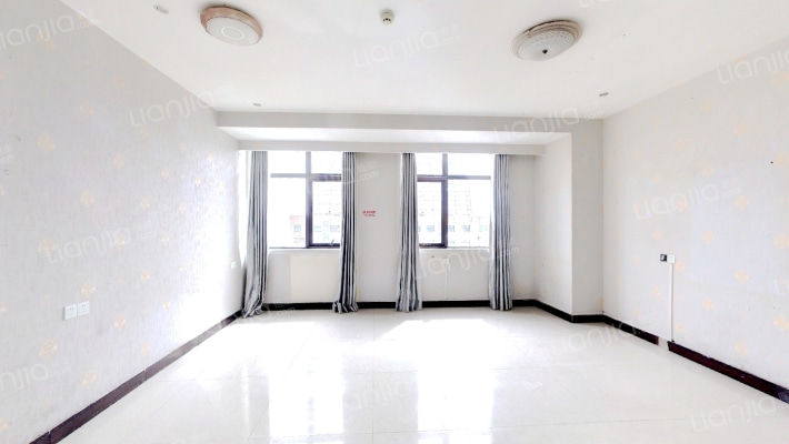 绿洲梦想广场二手房实景图