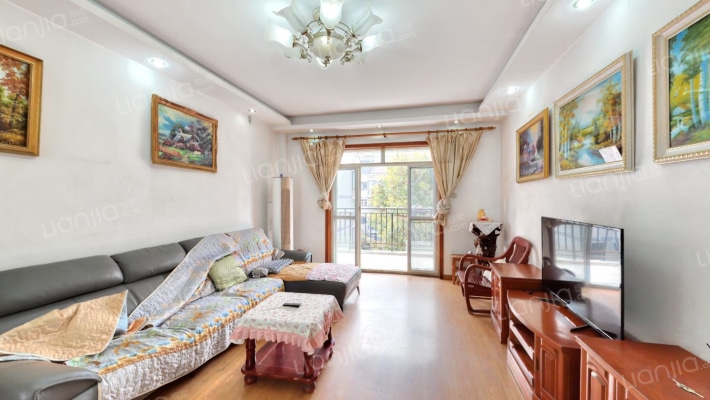 关山春晓二手房实景图