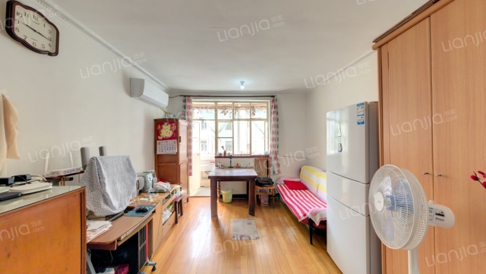 向新新村二手房实景图