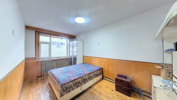 春城大街24号二手房实景图