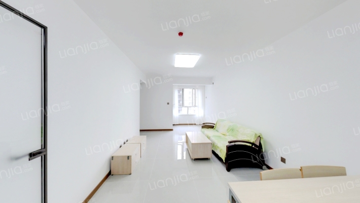 万佳雅苑二手房实景图