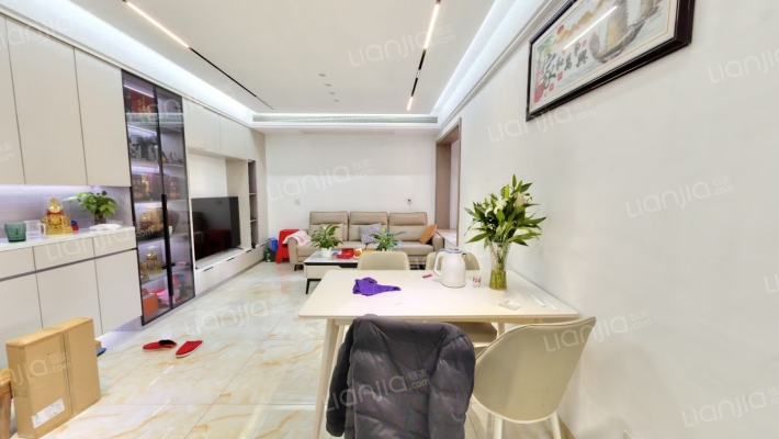 恒泰城品阿奎利亚二手房实景图