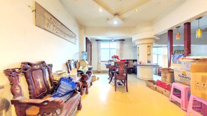 汇丰苑二手房实景图