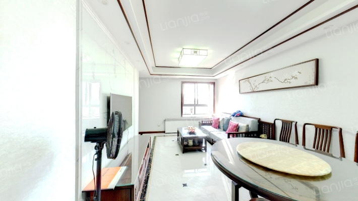 忆江南小区北区二手房实景图