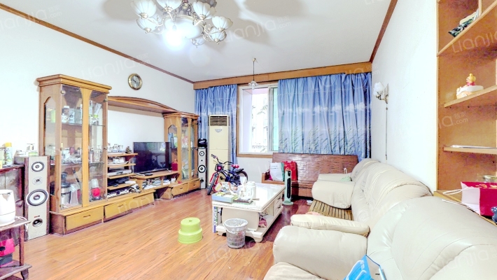 广场路9号二手房实景图