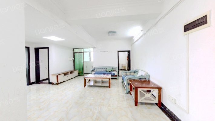 国投宿舍二手房实景图