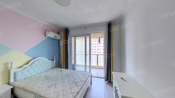 江湾国际中心二手房实景图