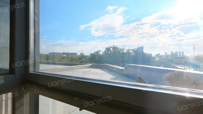 保利阅江台二手房实景图