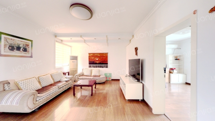 湖畔花苑二手房实景图