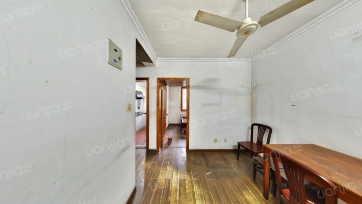 小河佳苑二手房实景图