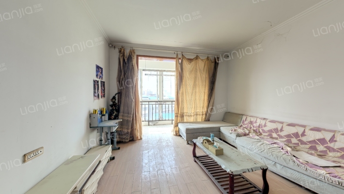 建新花园二手房实景图