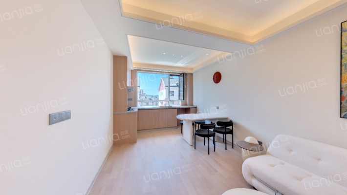 龙畔金泉五期K4区二手房实景图