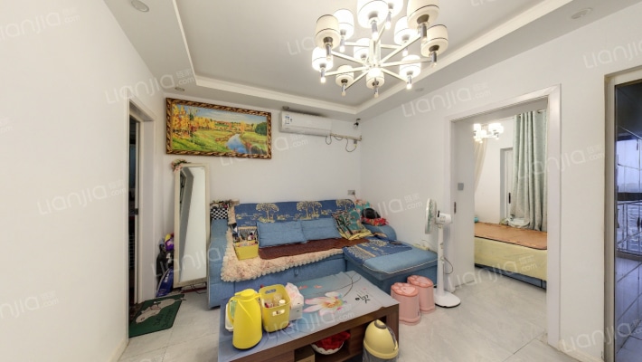 金科阳光小镇六期二手房实景图