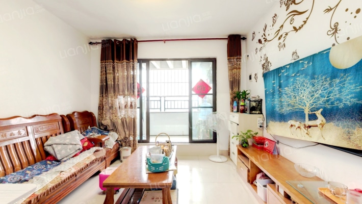 富宁新兴苑二手房实景图