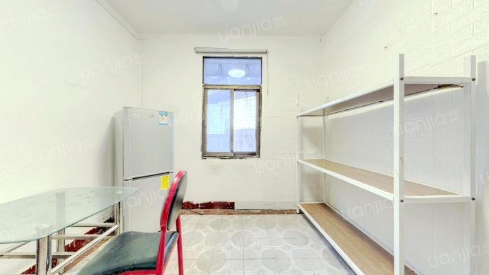 集宝里二手房实景图