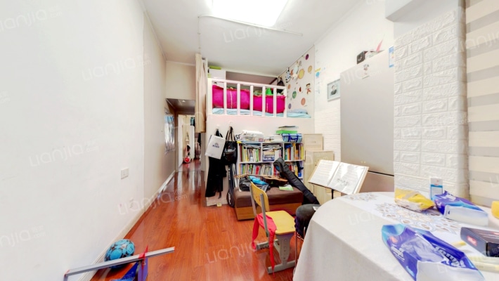 新工新村二手房实景图