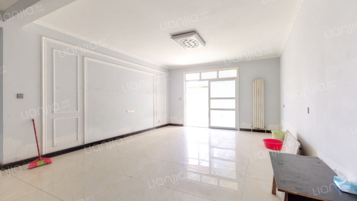 锦绣国际花园二手房实景图