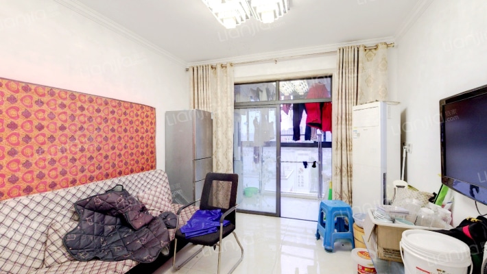 白领国际公寓二手房实景图