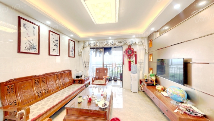 嘉信绿景花园二手房实景图