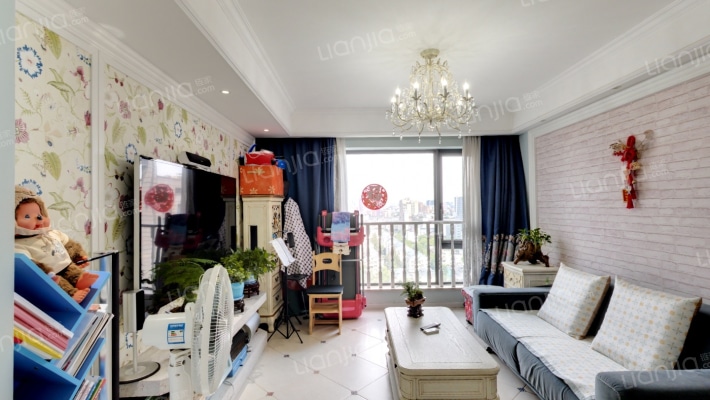 滨江金色蓝庭二手房实景图