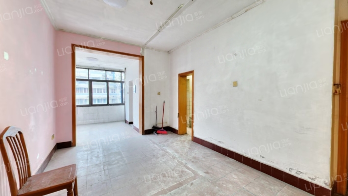 锦里西路72号二手房实景图