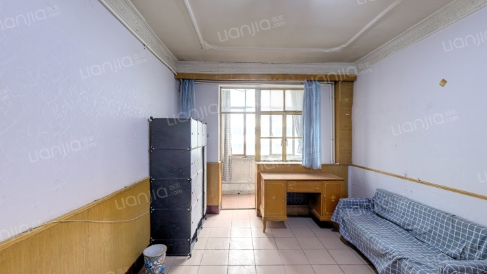 兰铁机校家属院二手房实景图