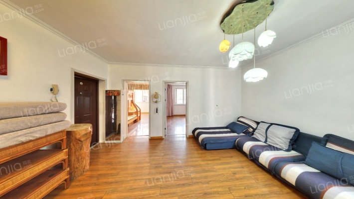 骆驼山康馨园A区二手房实景图