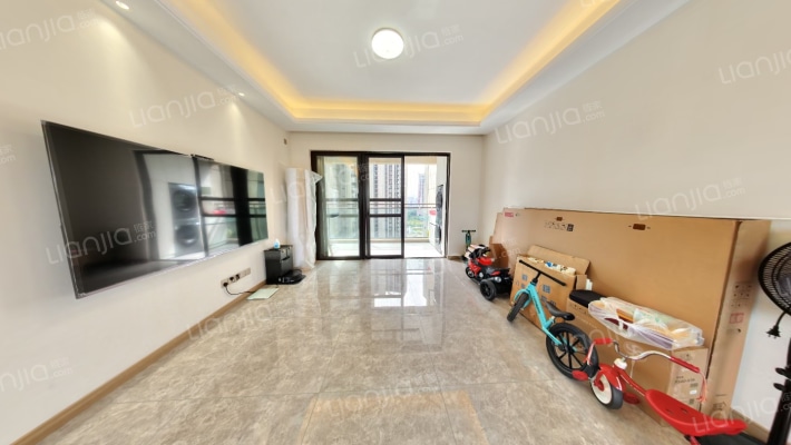 星河臻誉府二手房实景图