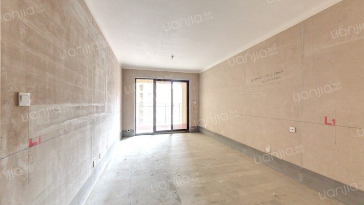 大溪地十号院二手房实景图