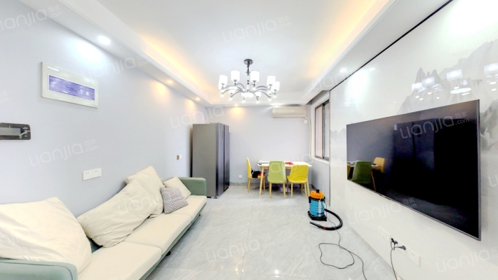 青年新苑C区二手房实景图