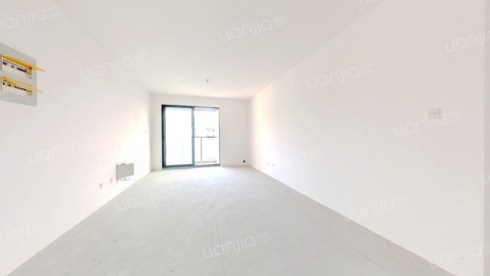 华丽家族太湖汇景三期二手房实景图