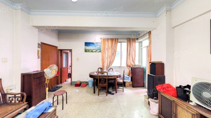 广纸小区二手房实景图