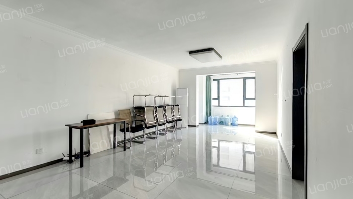 七一嘉苑C区二手房实景图