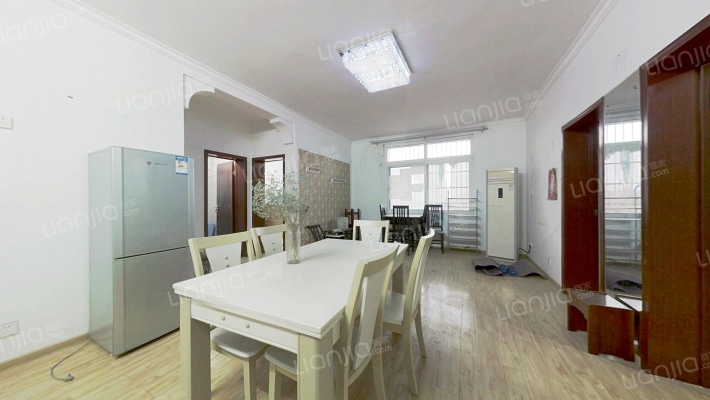 宏盈花园二手房实景图