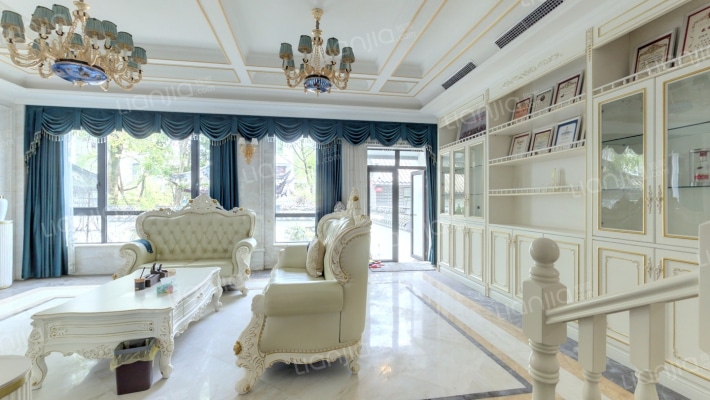 芙蓉古城紫薇园一期二手房实景图