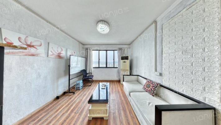 明东花苑二手房实景图