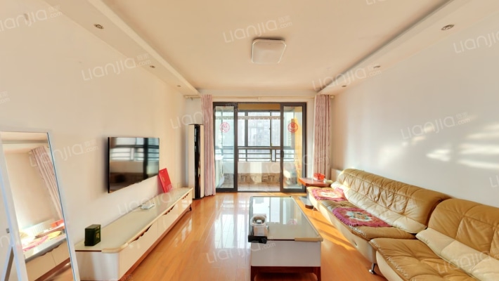 绿地海顿公馆B区二手房实景图