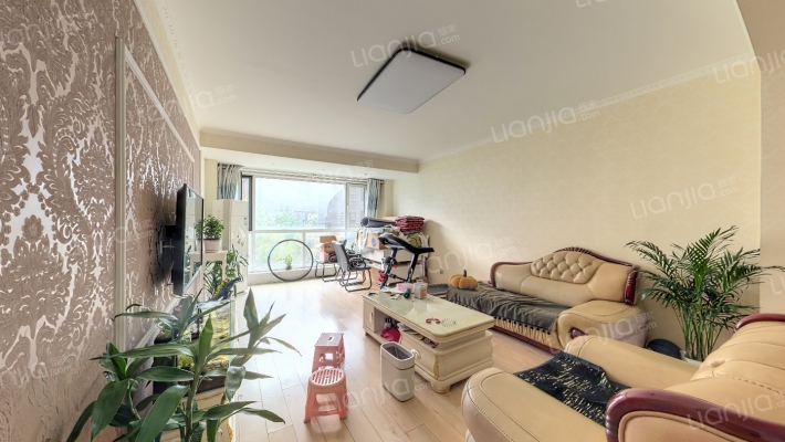 华远海蓝城一期二手房实景图