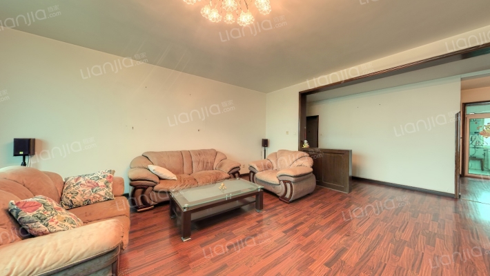 金秋花园C区二手房实景图