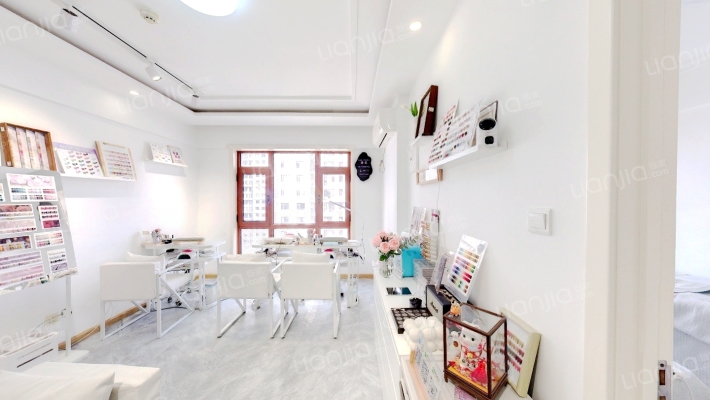 亿合现代城二手房实景图