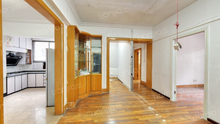 长江日报宿舍二手房实景图