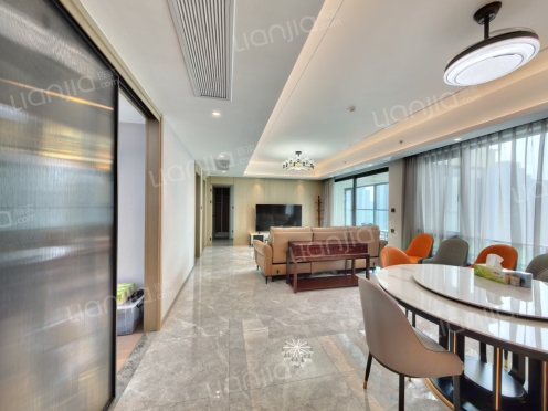 整租·凯德九章一期 4室2厅 南