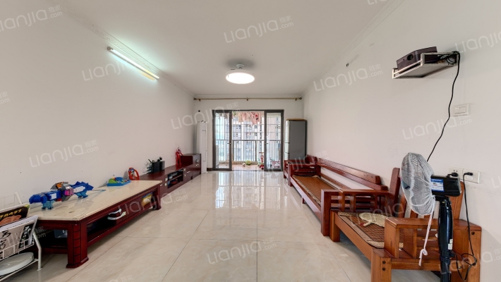 华鸿水云四季二手房实景图