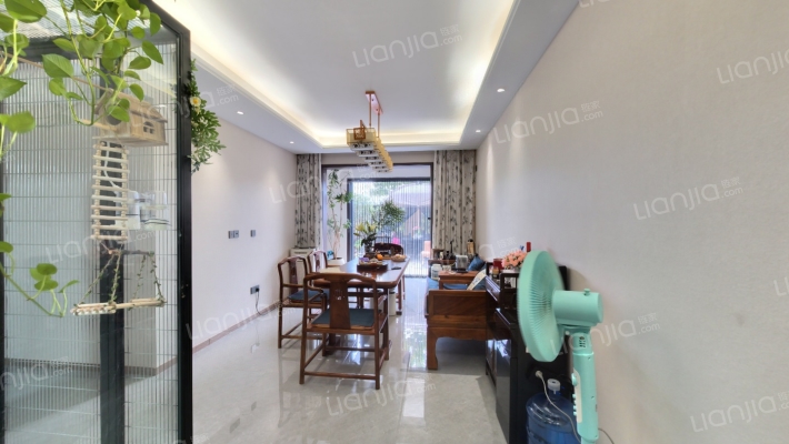 亚星学府印象二手房实景图