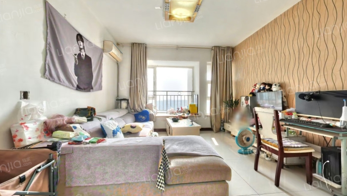 蓝谷地天域二手房实景图